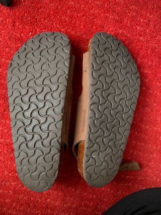 Birkenstock Talla 42 Marrón