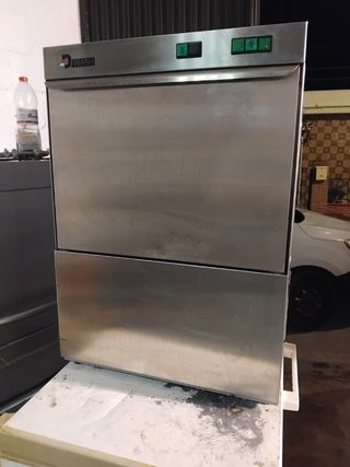 Lavastoviglie professionale 80x80