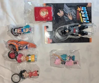 Lote Figuras Dragon Ball y Llaveros