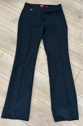 2 pantalones talla 29 y 30