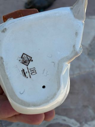 Figura Lladró Nao Aprendiendo a leer