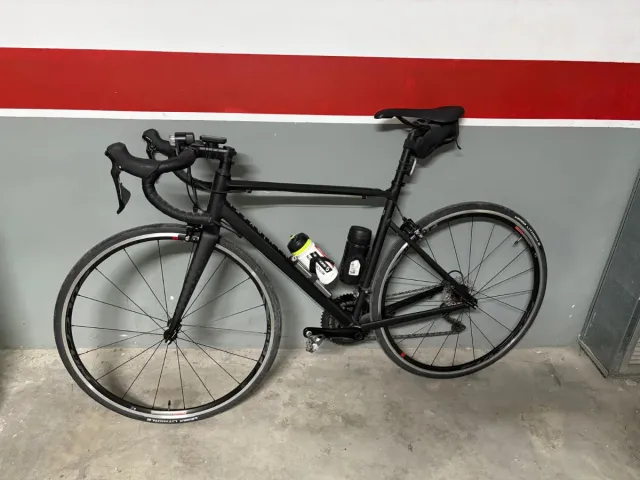 Bicicleta Van Rysel ACR EDR Shimano 105 Negra M