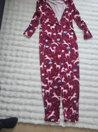 Pijama mono unicornios