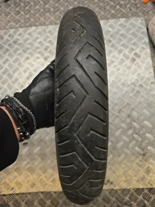 Llanta completa 90/90-16 48P usada Aprilia RS 50