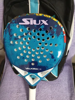 Pala Pádel Siux Valkiria Go 2025