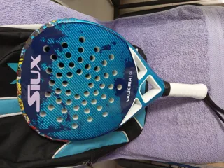 Pala Pádel Siux Valkiria Go 2025