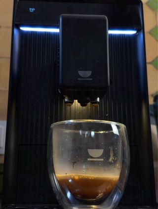 Incapto Aura Milk Cafetera Súper Automática