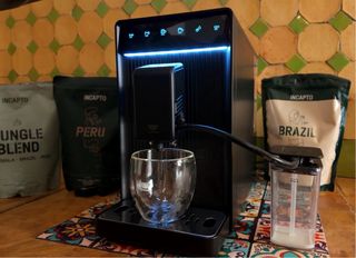 Incapto Aura Milk Cafetera Súper Automática