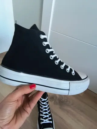 Converse con plataforma talla 40 color negro