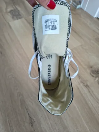 Converse con plataforma talla 40 color negro