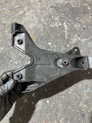 Soporte motor derecho Audi A4 B6 1.9 TDI