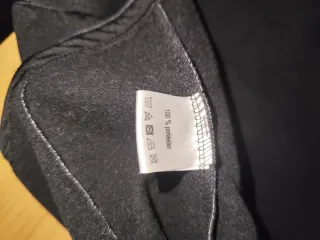 Chaqueta ciclismo gris y negra