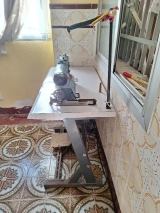 Máquina de coser Alfa 157