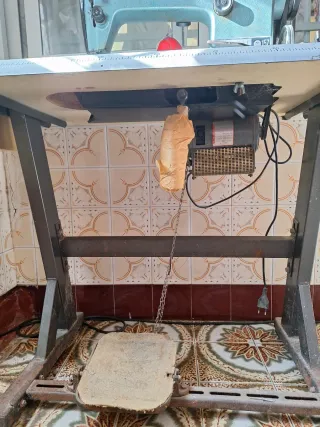 Máquina de coser Alfa 157