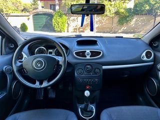 Renault Clio 2010