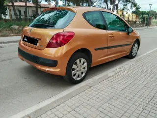 Peugeot 207 en perfecto estado
