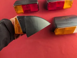 Kit Fanali Trattore Anteriori Posteriori con base