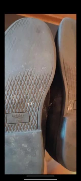 Botines serraje y tachuelas LEFTIES