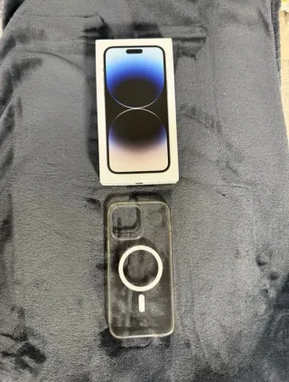 iPhone 14 Pro Max Plata + Accesorios