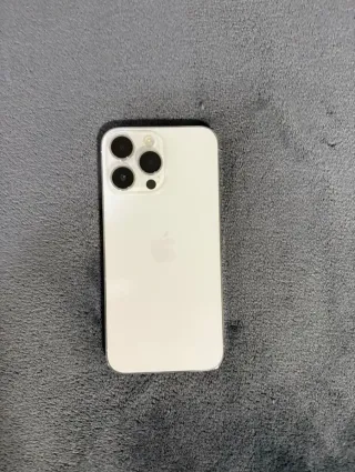 iPhone 14 Pro Max Plata + Accesorios