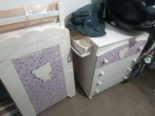 Cambiador bañera y cuna bebé