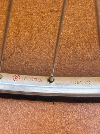 Rueda Trasera Gurpil Rígida