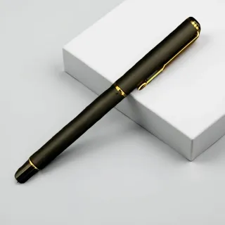 Bolígrafo Parker Negro y Dorado