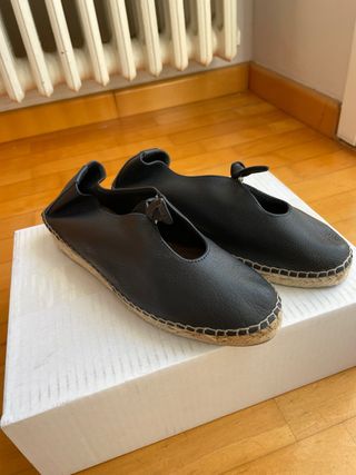Alpargatas Piel Negra Talla 39