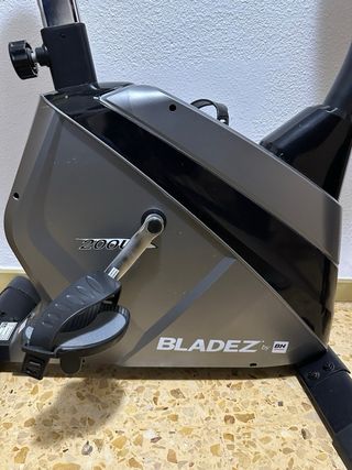 Bicicleta Estática Bladez BH