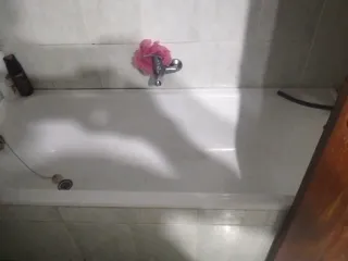 Comparto piso,alquilo 1 habitación,TRANQUILIDAD.