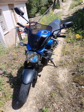 Suzuki SV 650 Azul