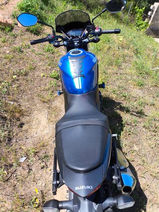 Suzuki SV 650 Azul