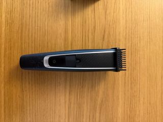 Regolabarba Philips nero