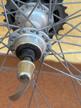 Rueda trasera Shimano con piñonera