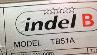 Nevera y Congelador Portátil Indel TB51A 12V/220V