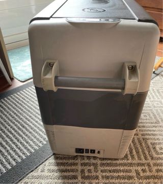 Nevera y Congelador Portátil Indel TB51A 12V/220V