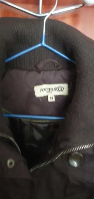 Abrigo Fórmula Joven Talla M Marrón