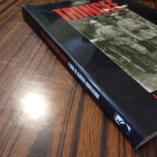 Libro Trincee. I sardi nella grande guerra. Storia