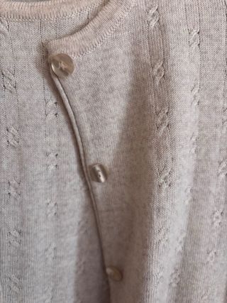 Conjunto cárdigan y camiseta lana beige