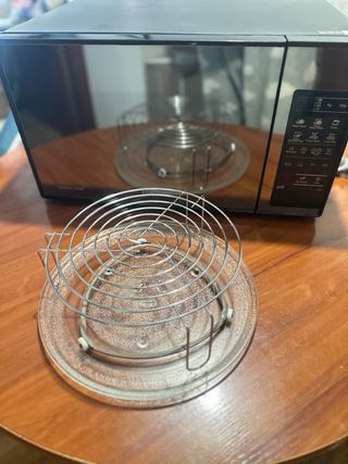 Microondas Samsung Grill GE83X 800W 23 litros