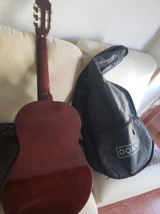 Guitarra Española Como Nueva + Estuche