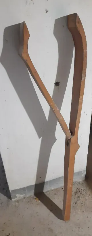 Pinza Guarnicionero Madera Cuero