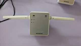 Ripetitore Wi-Fi Netgear EX2700 N300