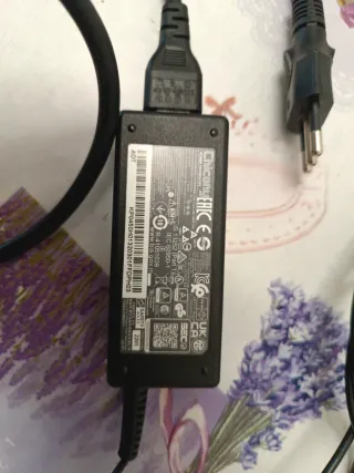 Caricabatterie PC Portatile funzionante