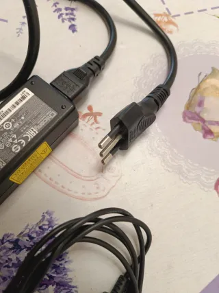 Caricabatterie PC Portatile funzionante