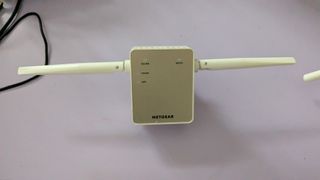 Ripetitore Wi-Fi Range Extender AP Netgear EX6120