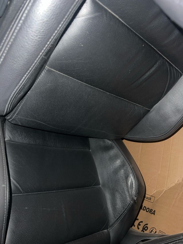 Asientos Cuero Golf 5/6