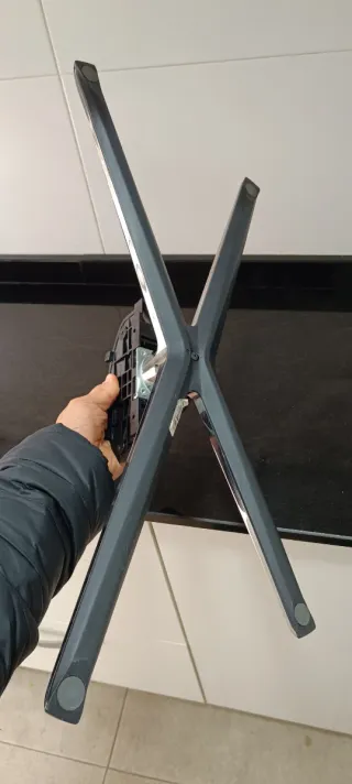 Peana TV Samsung UE32C6530UW