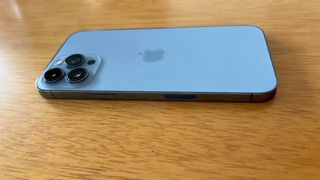 iPhone 13 Pro Max 128GB - Batería 75%