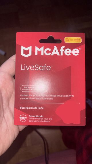 Antivirus McAfee LiveSafe Annuale